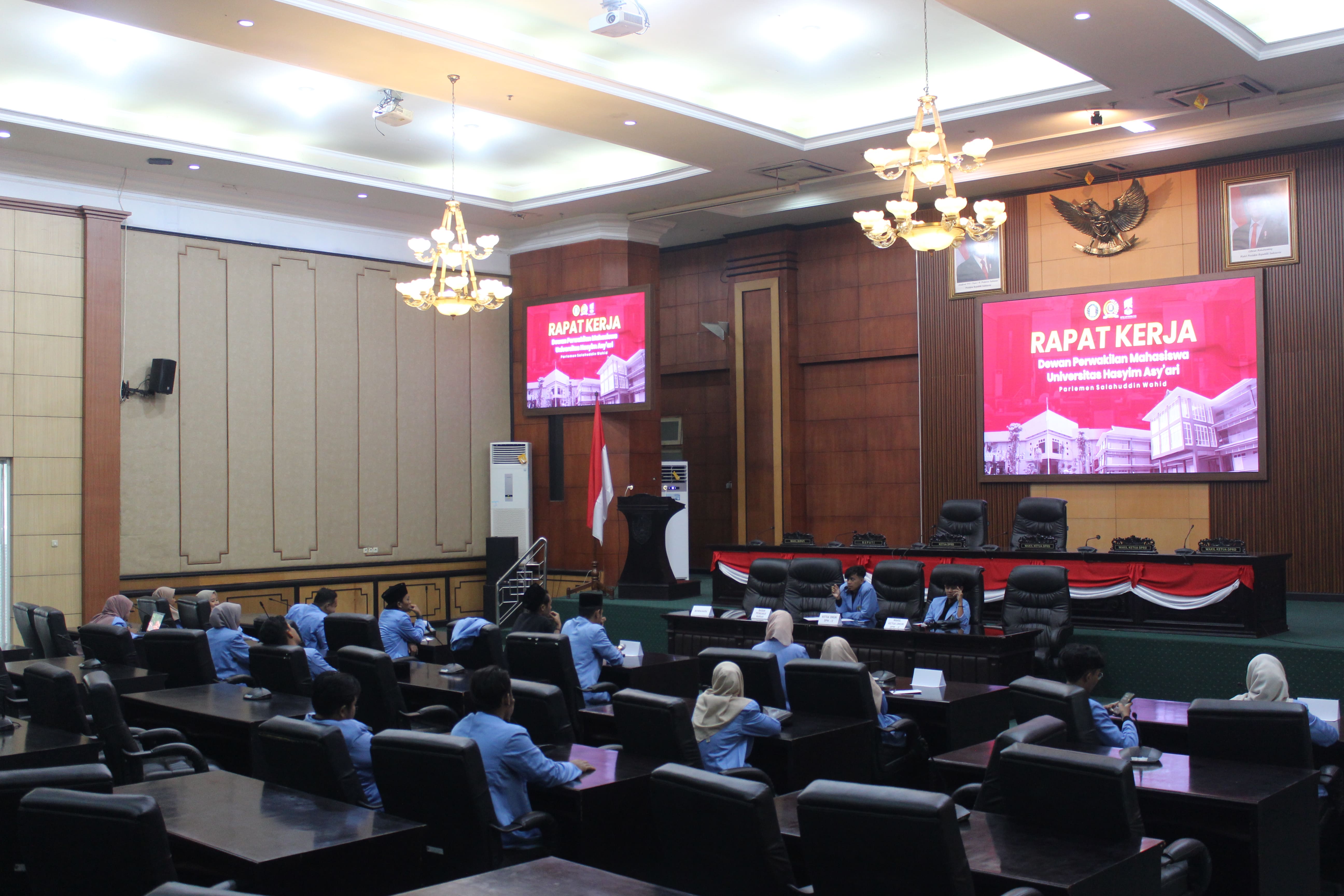 Rapat Kerja DPM UNHASY
